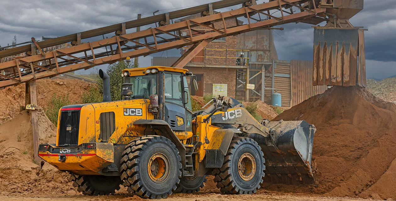 Apollo Bricks impressed with JCB Wheel Loader productivity