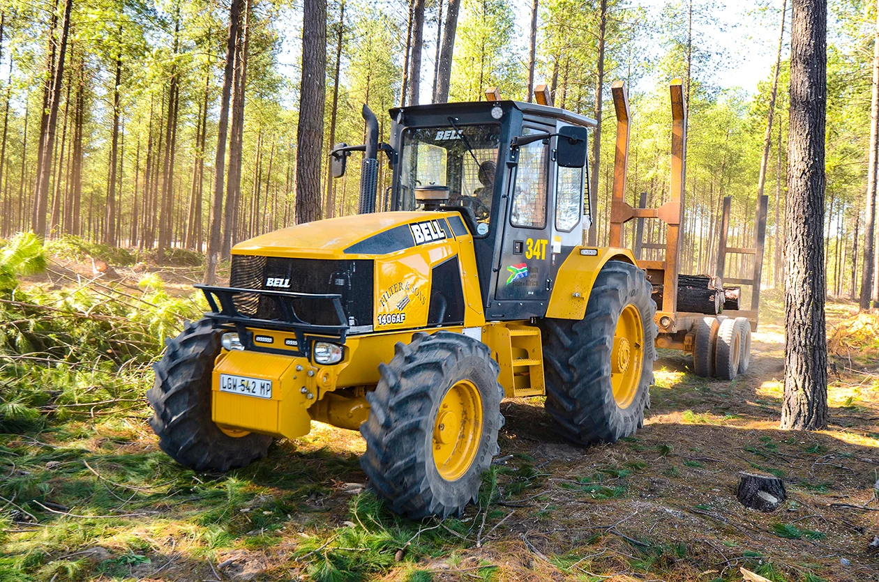 GJ Filter & Sons upgrades its fleet with Series 5 Haulage Tractors