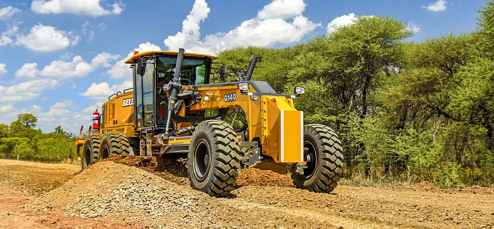 Bell motor grader