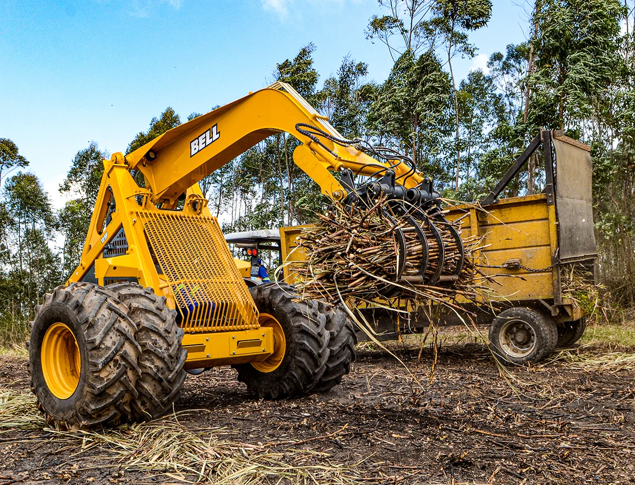 Cane Loader safety and fuel economy impress Illovo Sugar