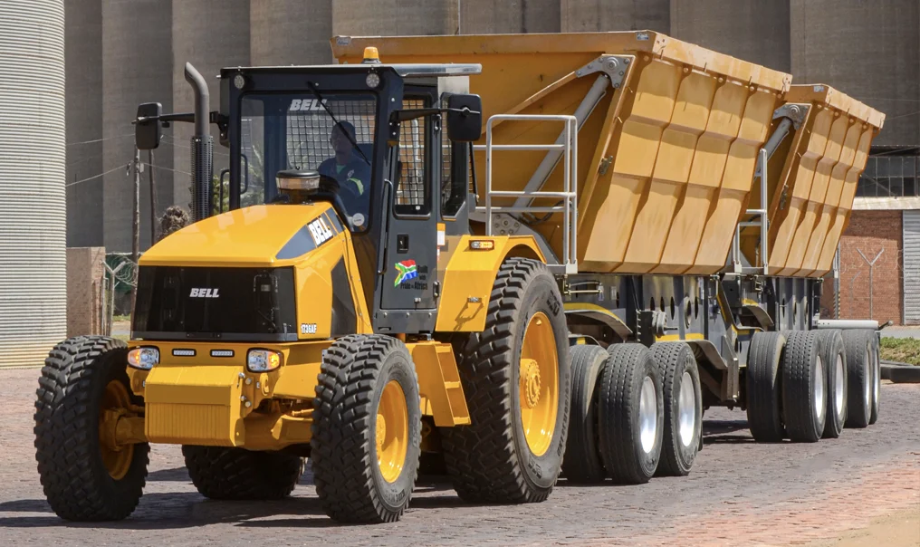 Major maize operation chooses Bell Tractors